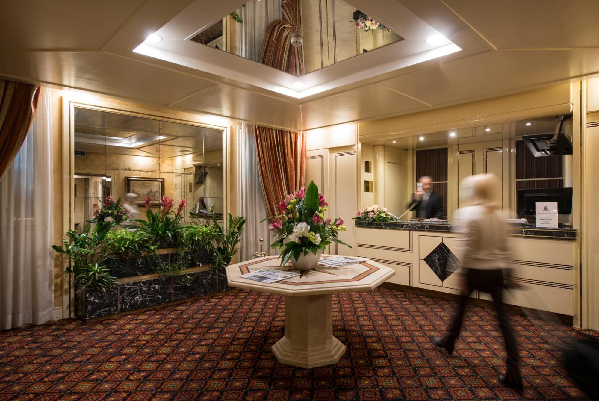 Atlante Garden Hotel Roma Exterior foto