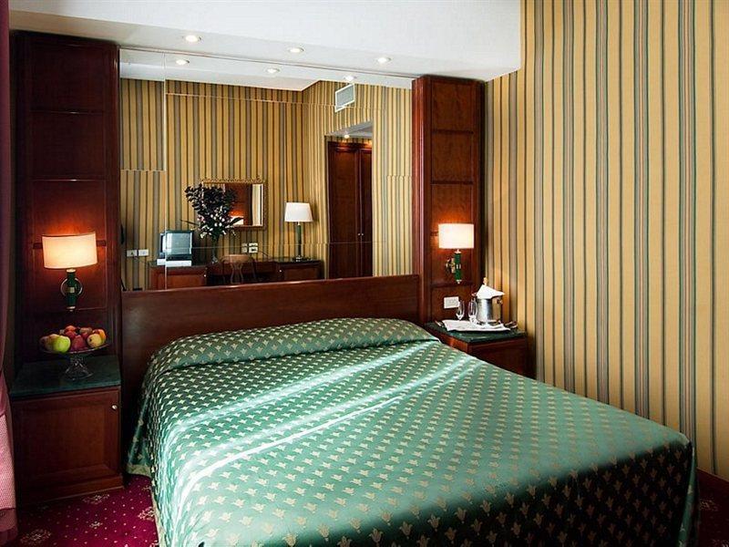 Atlante Garden Hotel Roma Exterior foto