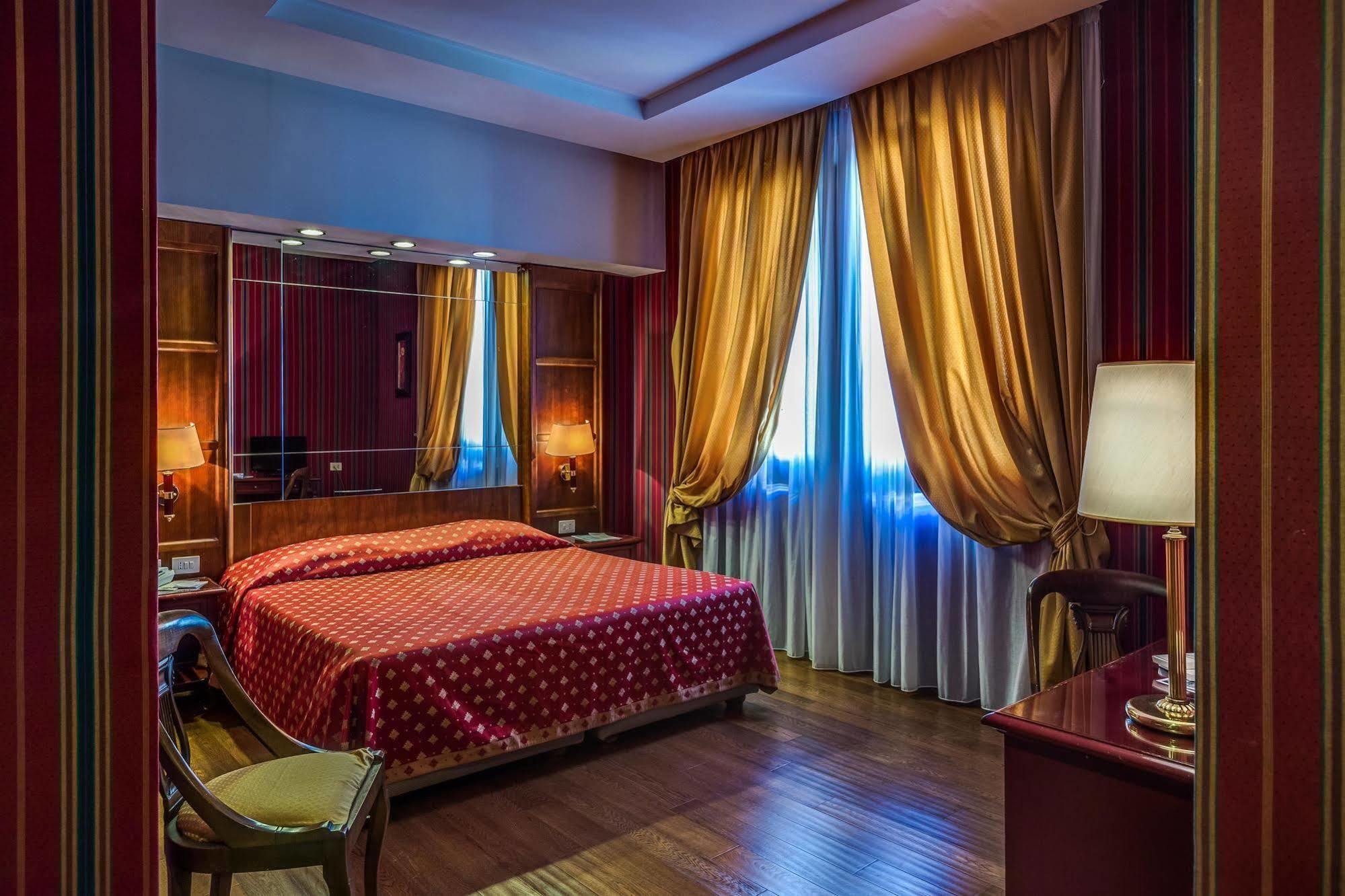 Atlante Garden Hotel Roma Exterior foto